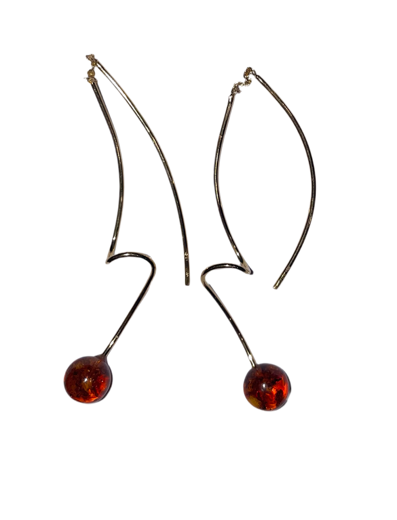 Spring earrings with an 8 mm amber ball
