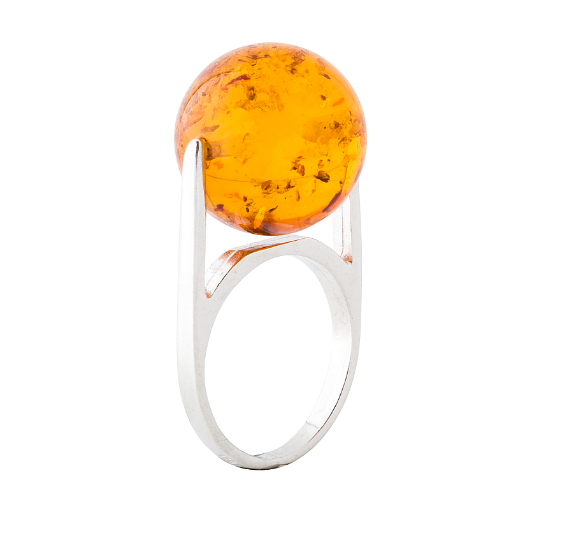 Elegant 925 silver ring with cognac Baltic amber, ball 18 mm