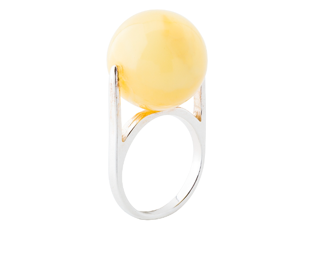 Elegant 925 silver ring with milky Baltic amber, ball 18 mm