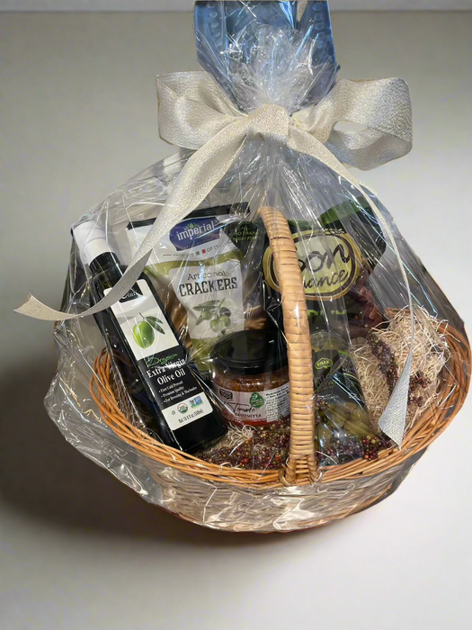 TRADITIONAL GIFT BASKET