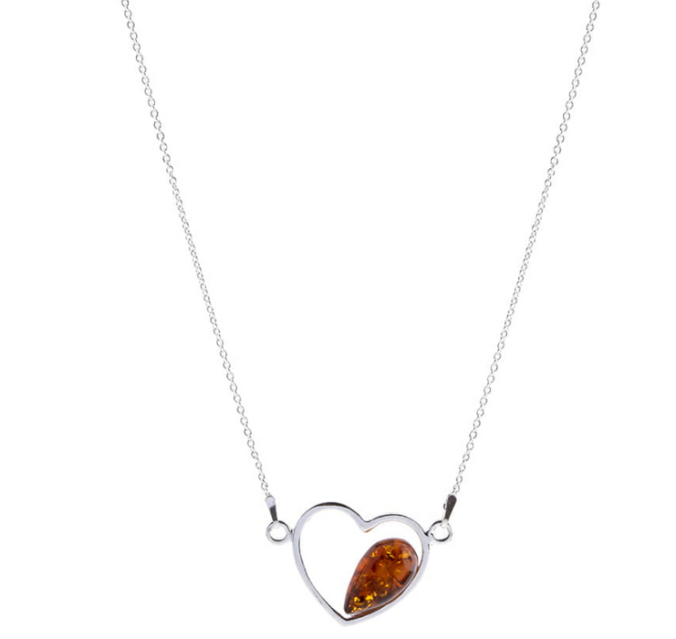 Romantic silver heart-shaped 925 silver necklace with cognac amber