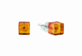 Classic small stud silver earrings with cognac Baltic amber, cube 6 mm