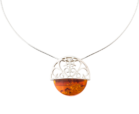 Elegant openwork silver necklace with a large cognac amber