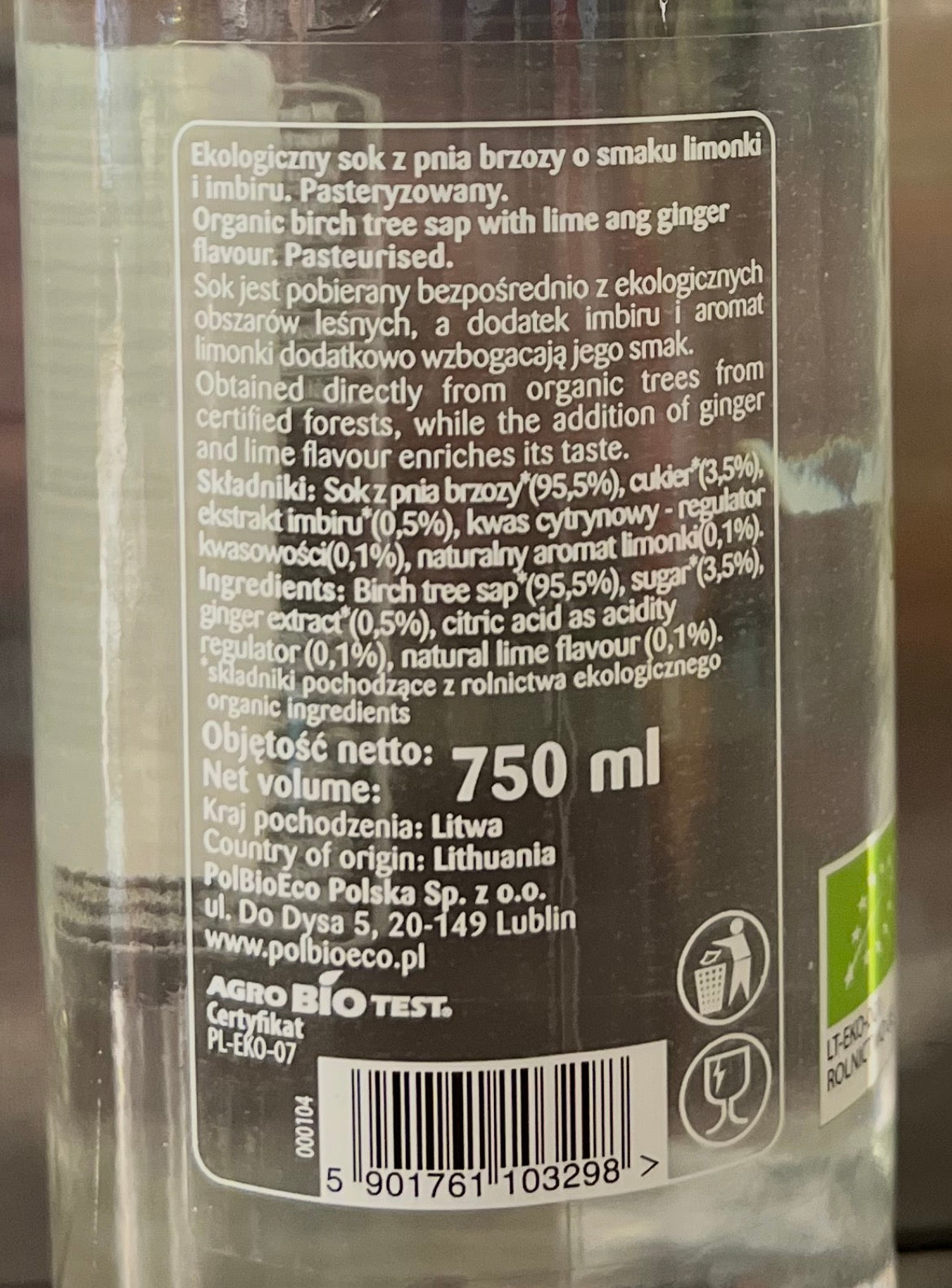 SOK Z BRZOZY NATURALNY Z LIMONKA I IMBIREM, NATURAL ORGANIC BIRCH JUICE WITH LIME AND GINGER, BIO NATURO,750ML
