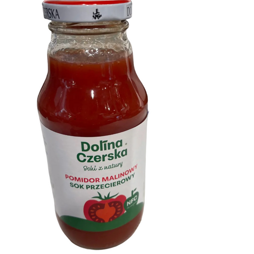 Jar of Doló|a Czerska tomato juice on a white surface