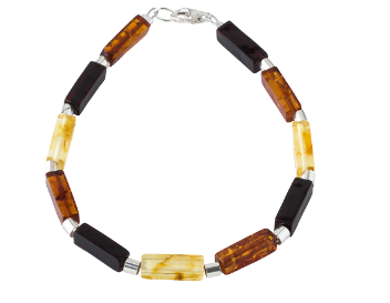 A bracelet made of amber cuboids in 3 colors